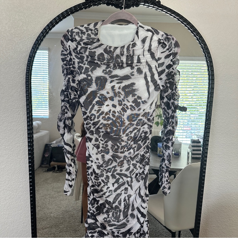 SHEIN Black and White Animal Print Long Sleeve Dress Size Small